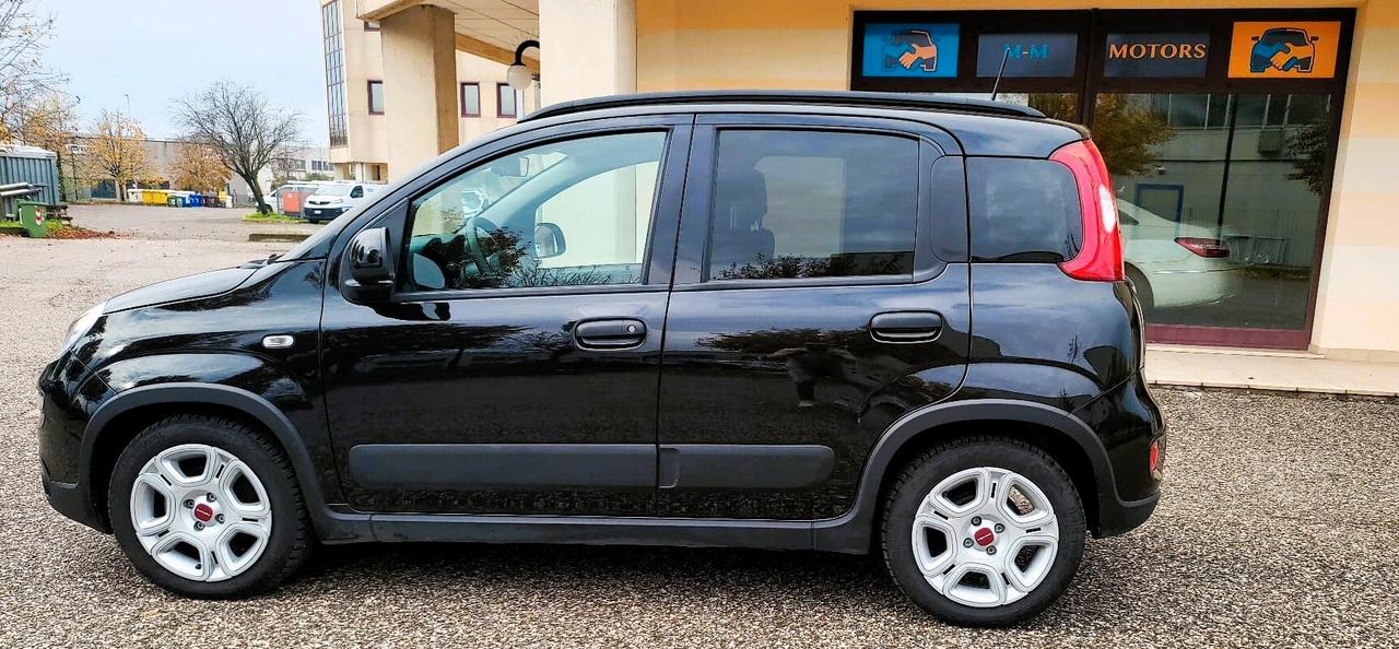 FIAT PANDA HYBRID- CITY LIFE- START&STOP- 70CV – COME NUOVA