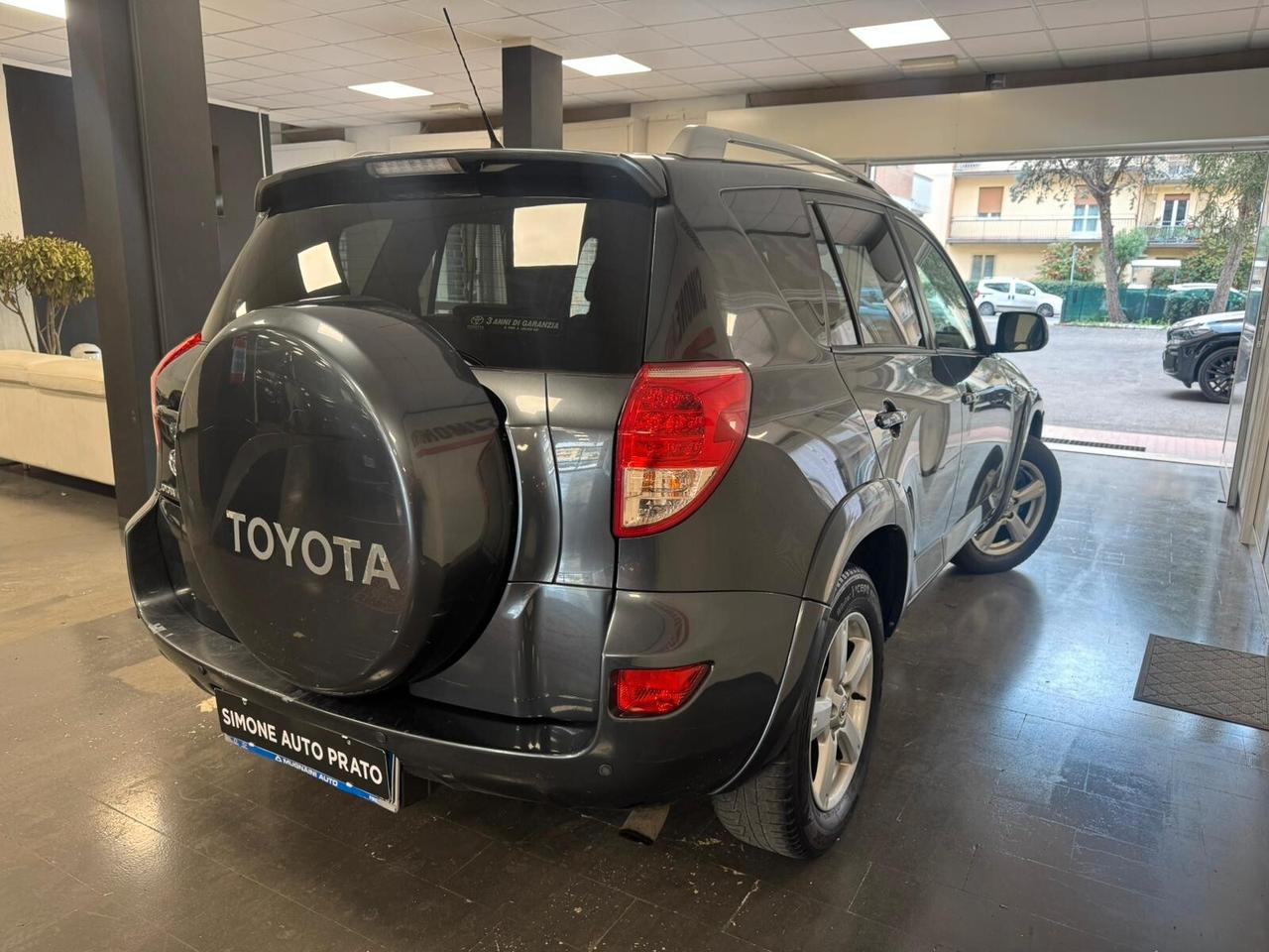 Toyota RAV 4 RAV4 2.2 D-4D 177 CV Luxury