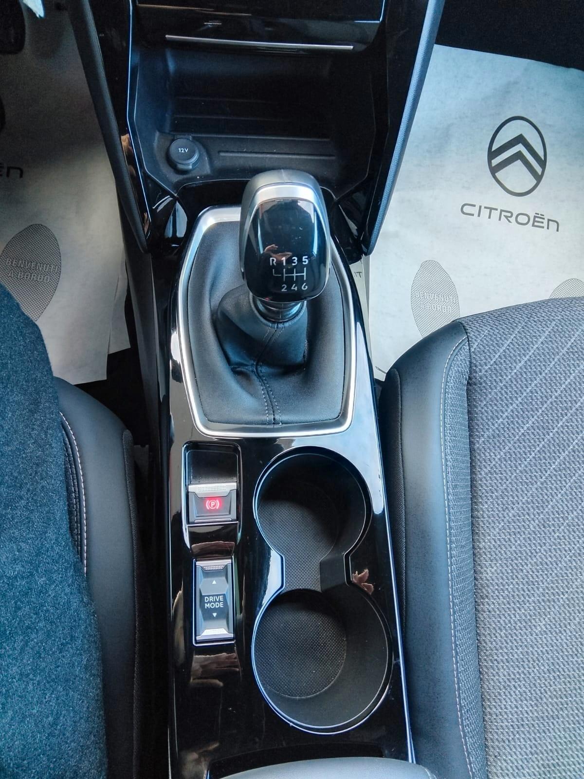 Peugeot 2008 PureTech 100 S&S Allure