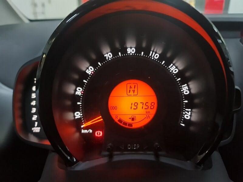 Toyota Aygo Aygo Connect 1.0 VVT-i 72 CV 5 porte x-play MMT