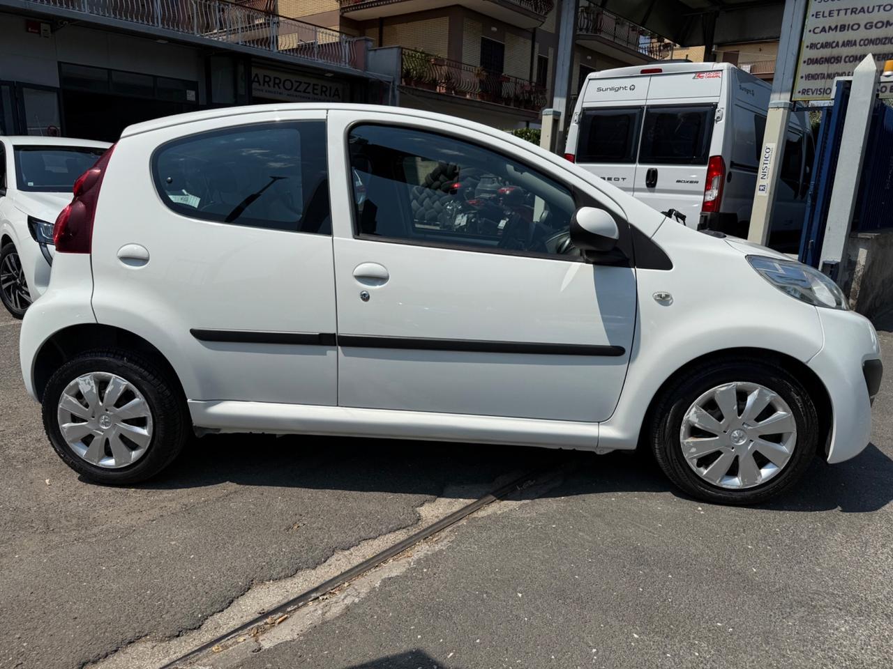 Peugeot 107 1.0 68CV 5p. Active 2Tronic