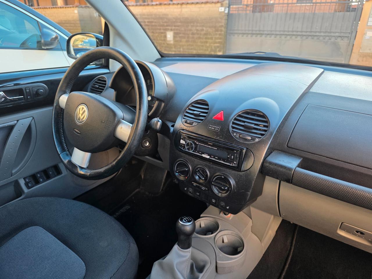 Volkswagen New Beetle 1.9 TDI 105CV Cabrio