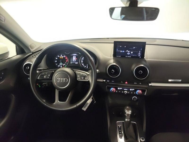 Audi A3 A3 Sportback 30 1.5 g-tron Admired 131cv s-tronic
