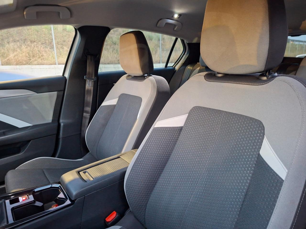 Opel Astra 1.5 Turbo Diesel 130 CV Edition