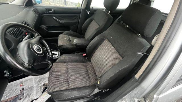 VOLKSWAGEN Golf 1.9 TDI/115 CV cat 5p. AUTOMATICA SI NEOPATENT.