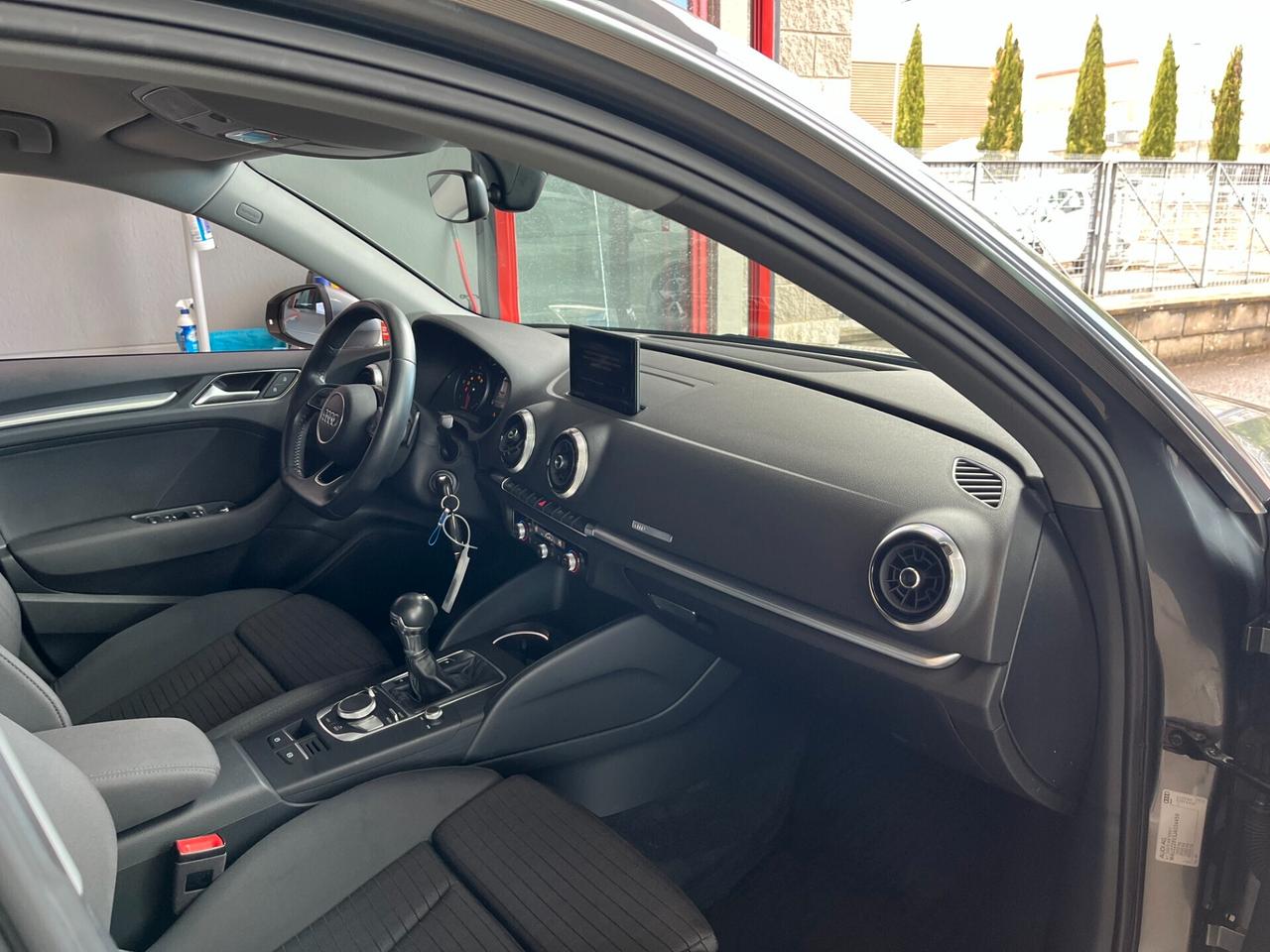 Audi A3 SPB 2.0 TDI S tronic Sport