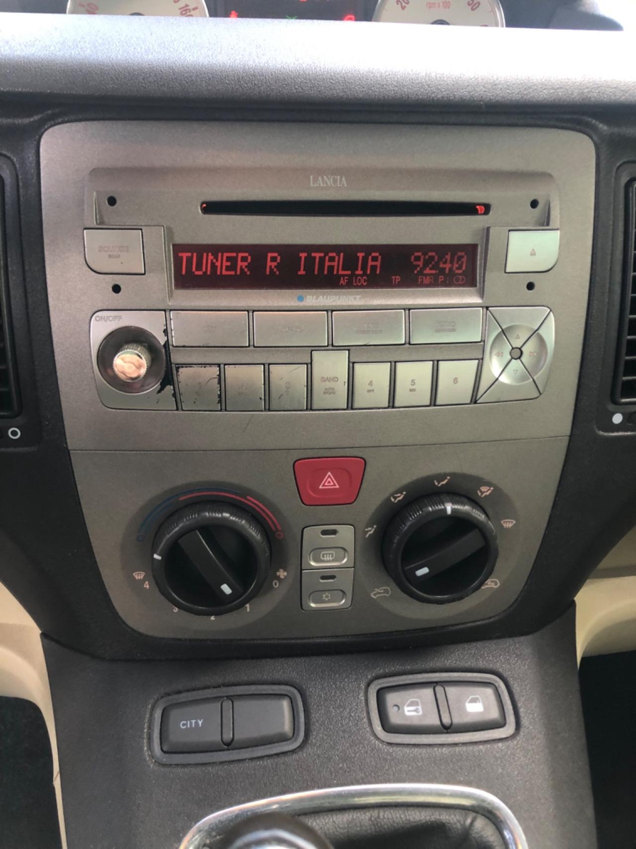 Lancia MUSA 1.4 16V Oro