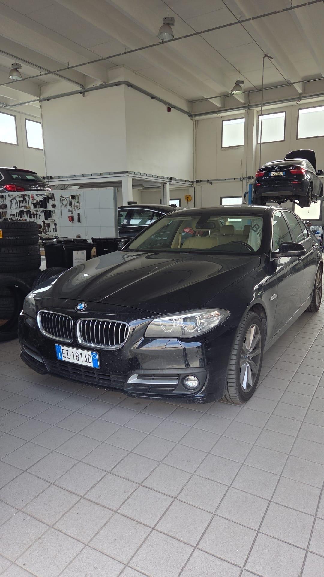 Bmw 520 520d xDrive LEGGI ANNUNCIO