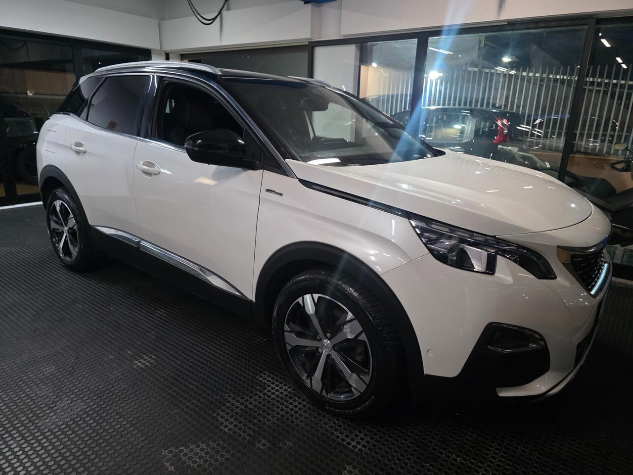 Peugeot 3008 1.5hdi GT Line 2018 88000km Finanziabile