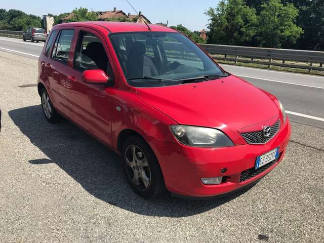 Mazda 2 2 1.2 SonyEricsson 75cv