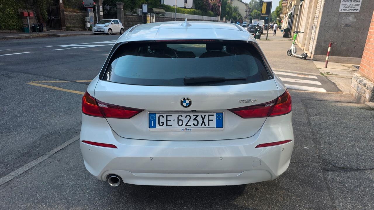 Bmw 116 116d 5p. Business Advantage