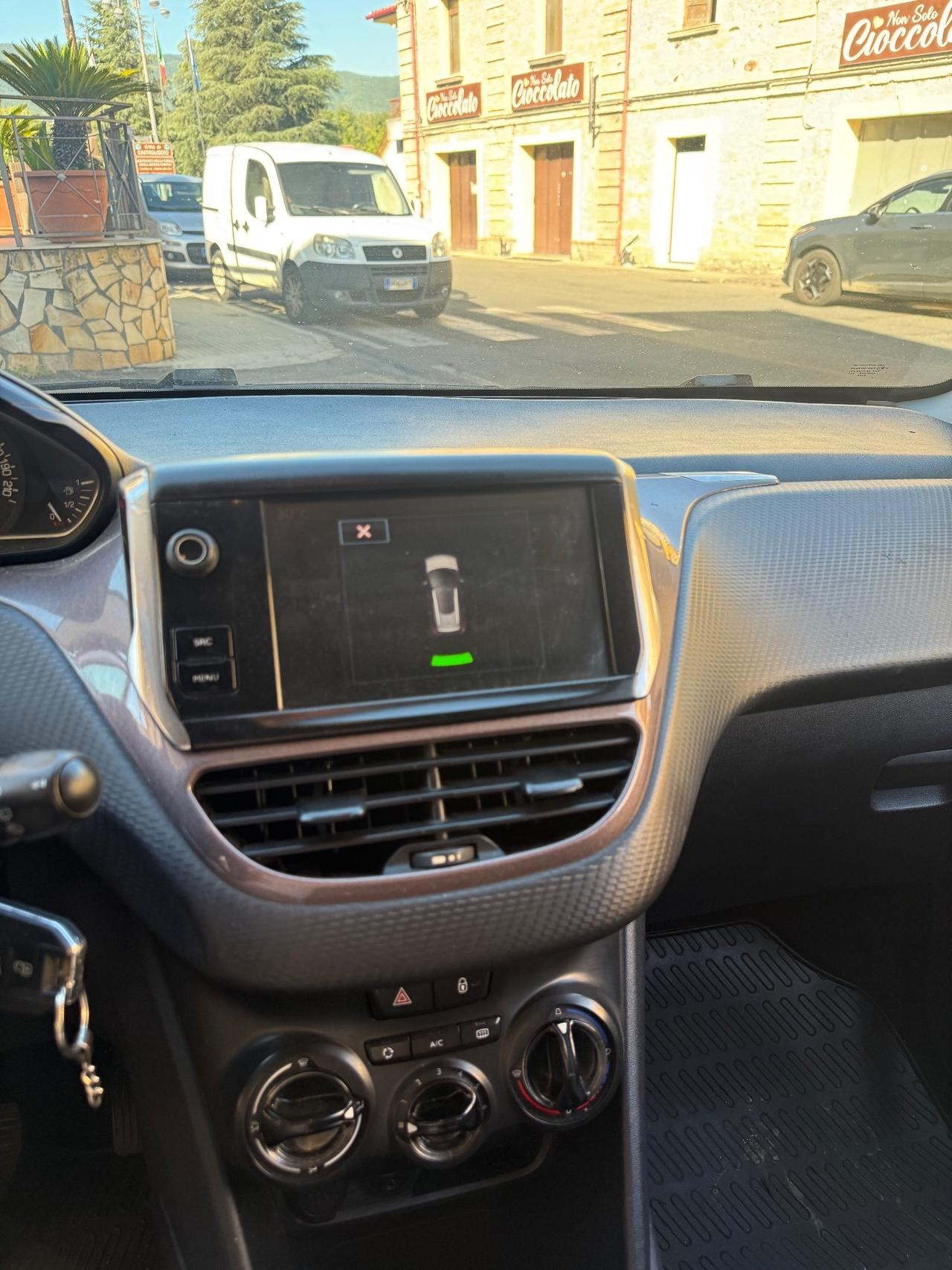 Peugeot 2008 1.6 e-HDi