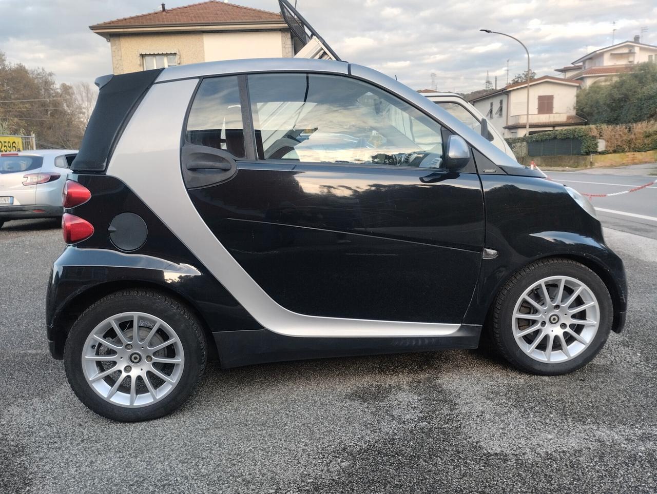 Smart ForTwo 1000 52 kW MHD cabrio passion