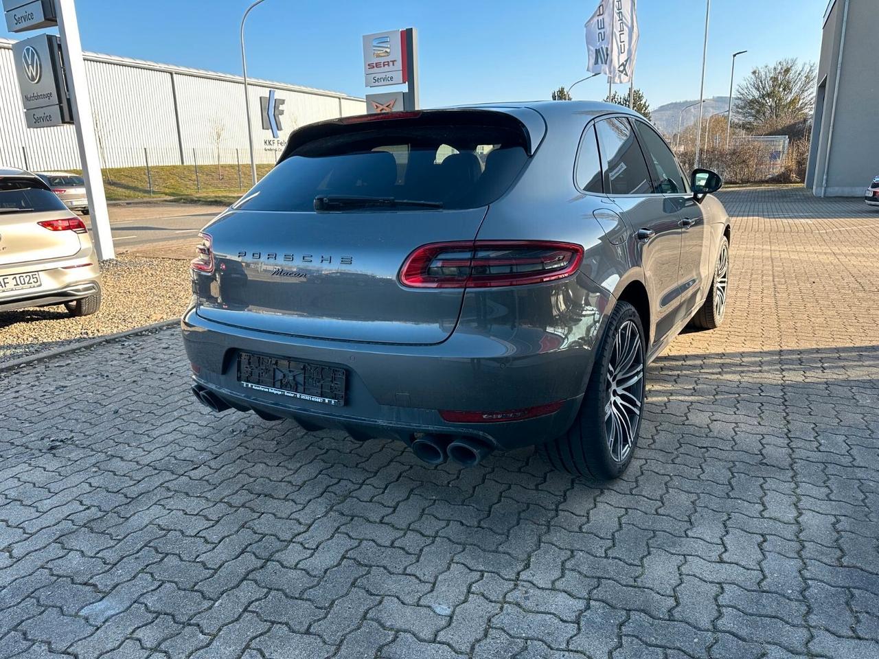 Porsche Macan 2.0 PDK, tetto panoramico, telecamera