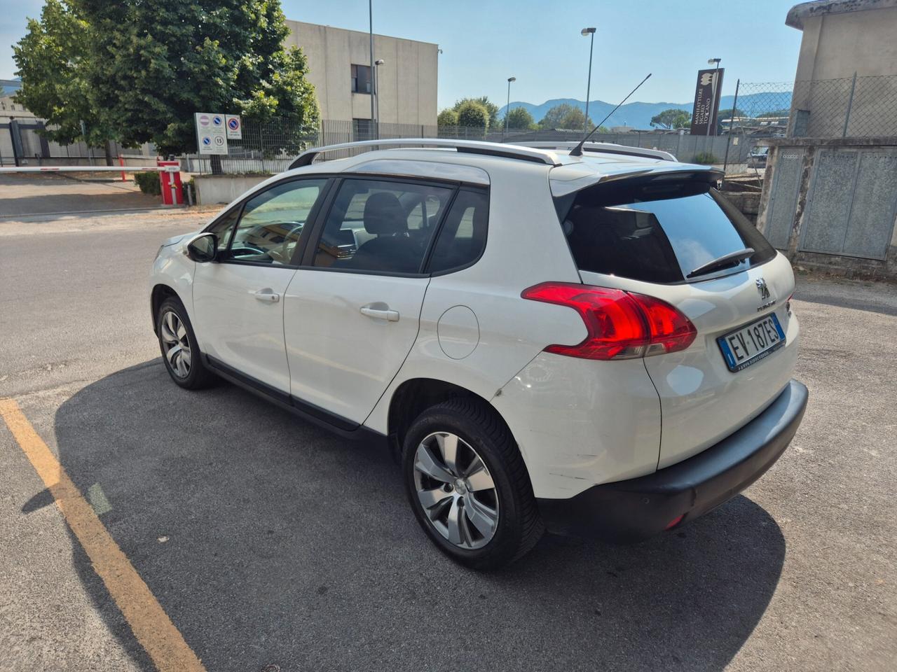 Peugeot 2008 1.6 e-HDi 92 CV Stop&Start Allure