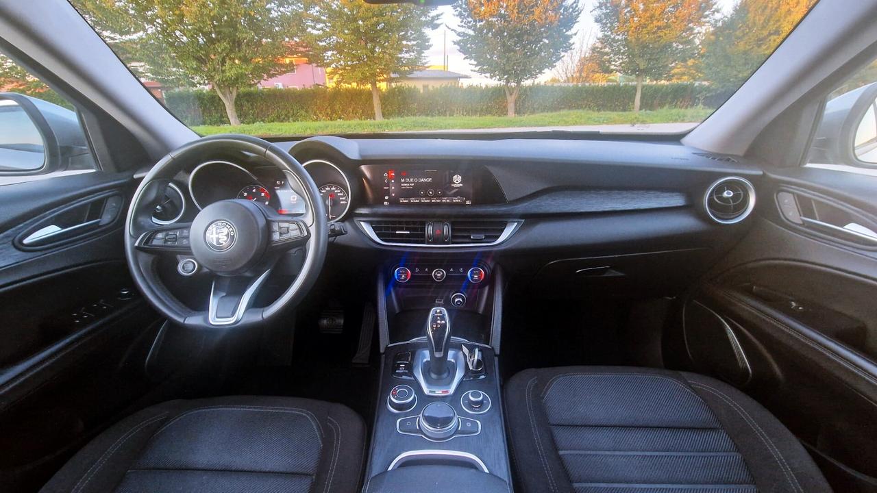 Alfa Romeo Stelvio 2.2 Turbodiesel 190 CV AT8 Q4