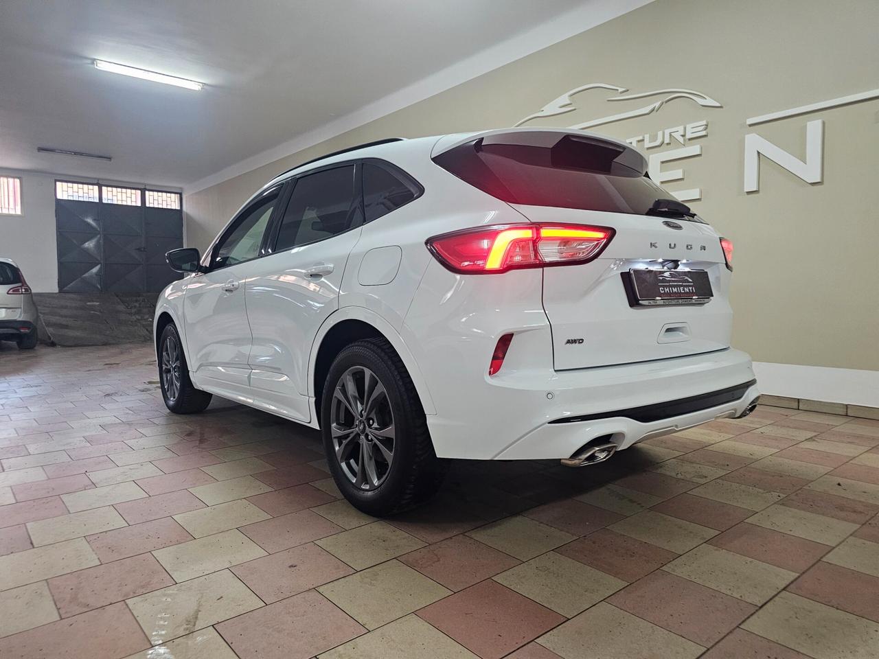 Ford Kuga 2.0 EcoBlue 120 CV aut. AWD ST-Line