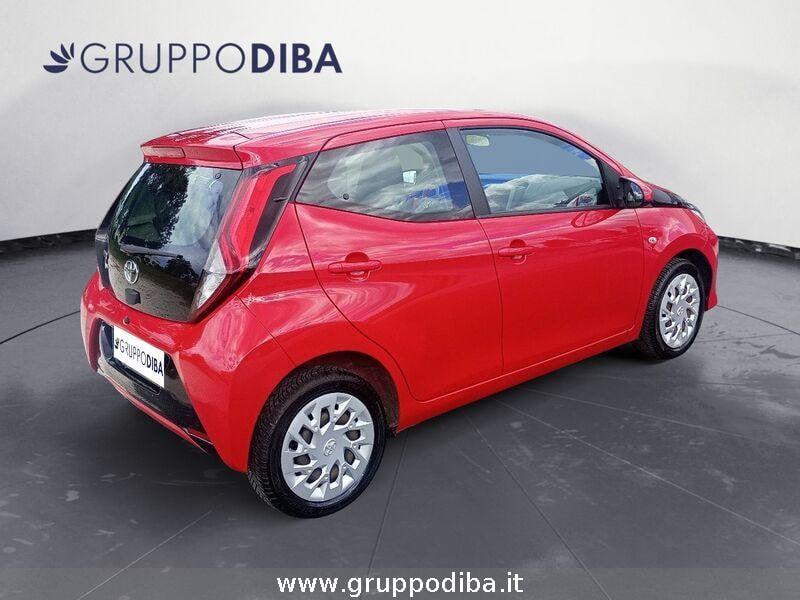 Toyota Aygo II 2018 5p 5p 1.0 x-cool 72cv