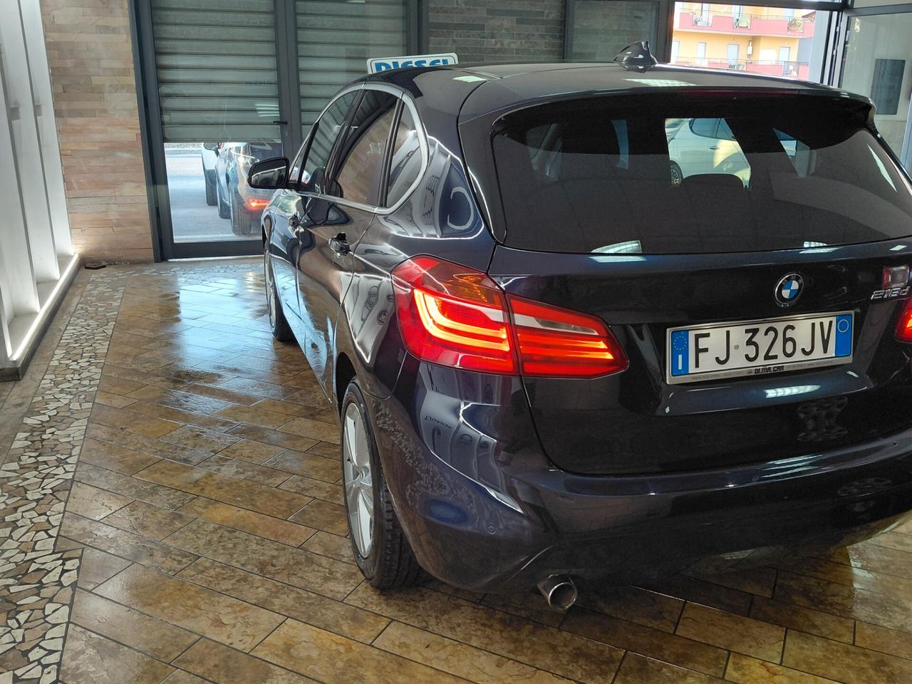 Bmw 2er Active Tourer 218d xDrive Advantage