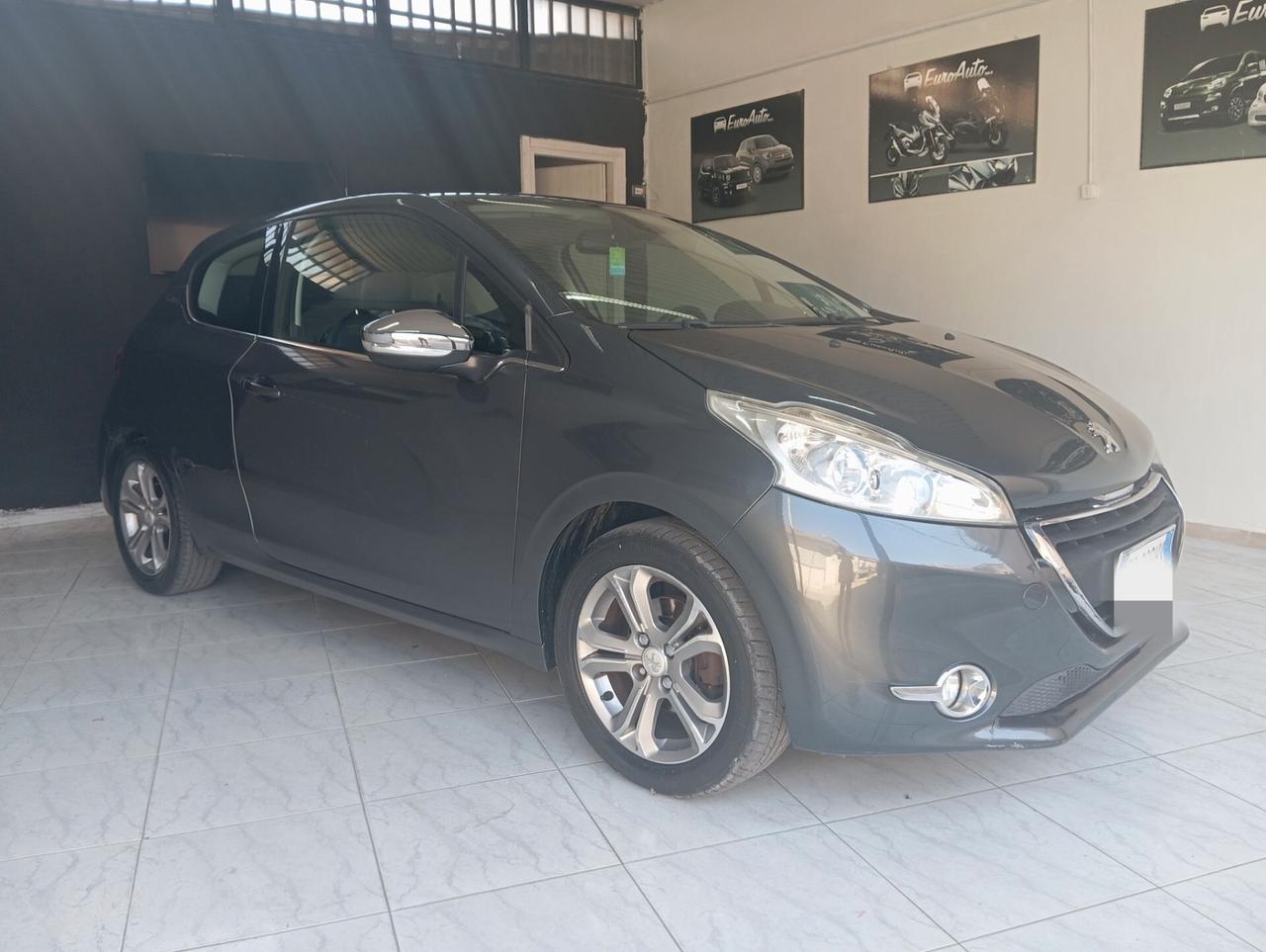 Peugeot 208 1.2 Benz/ GPL 2013 CON GARANZIA