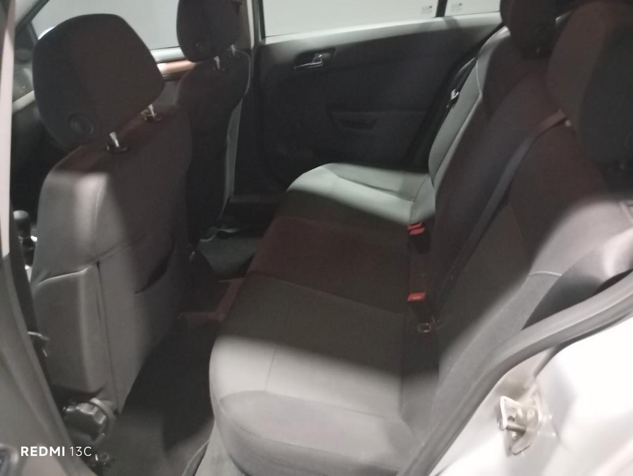 Opel Astra del 2007 benzina 140.000 km