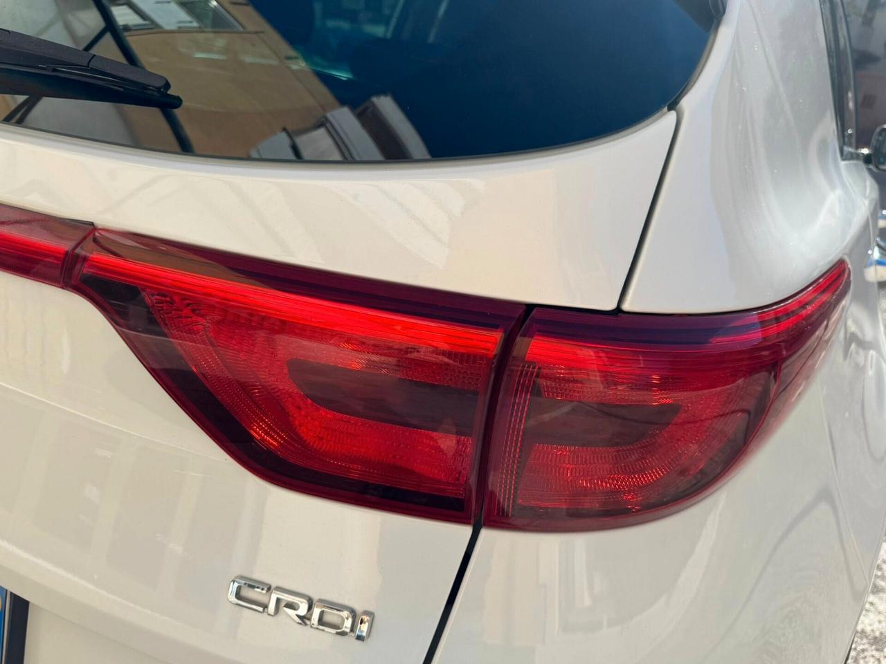 KIA SPORTAGE 1.7 CRDI 115 CV TETTO+CERCHI+RETROCAMERA