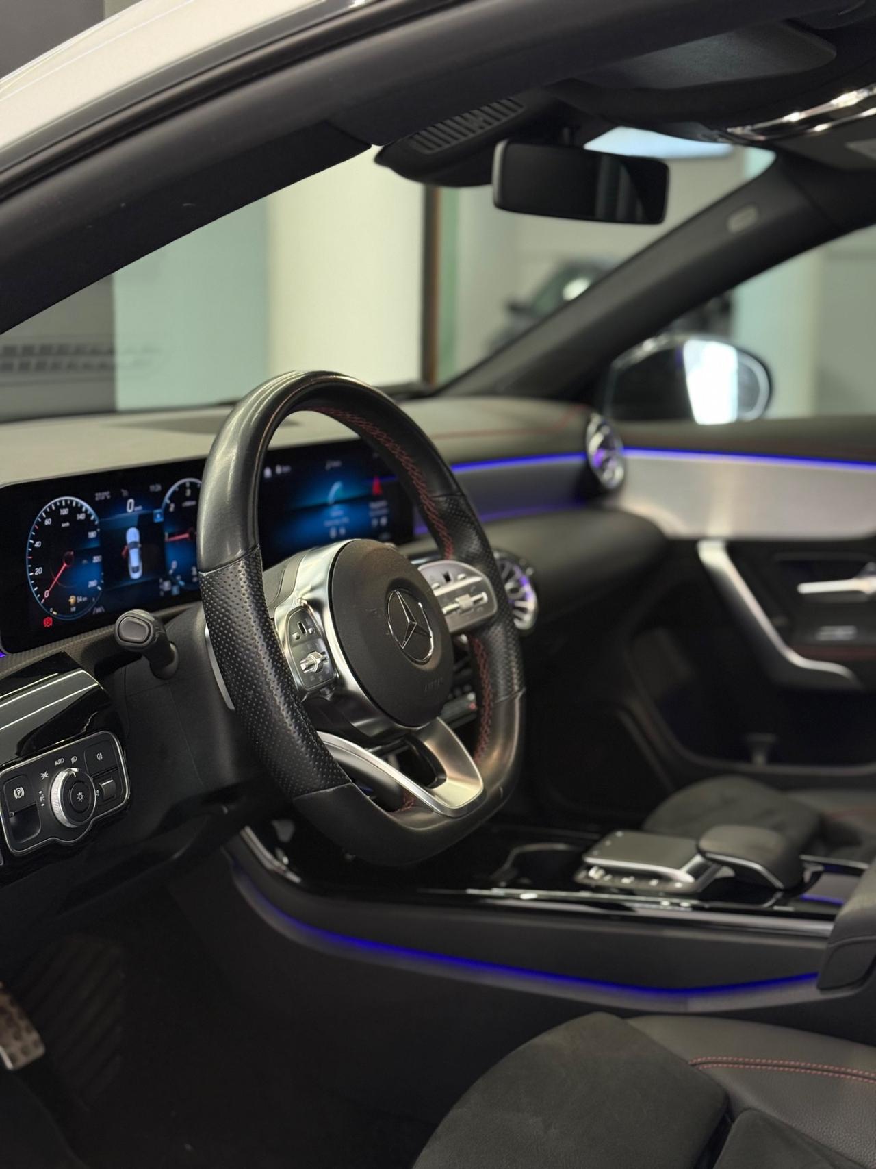Mercedes-benz CLA 180 d Automatic Premium