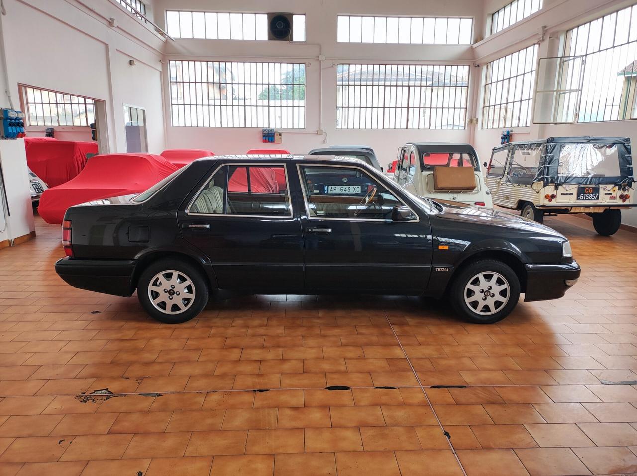 Lancia Thema 2.0 16v turbo i.e.