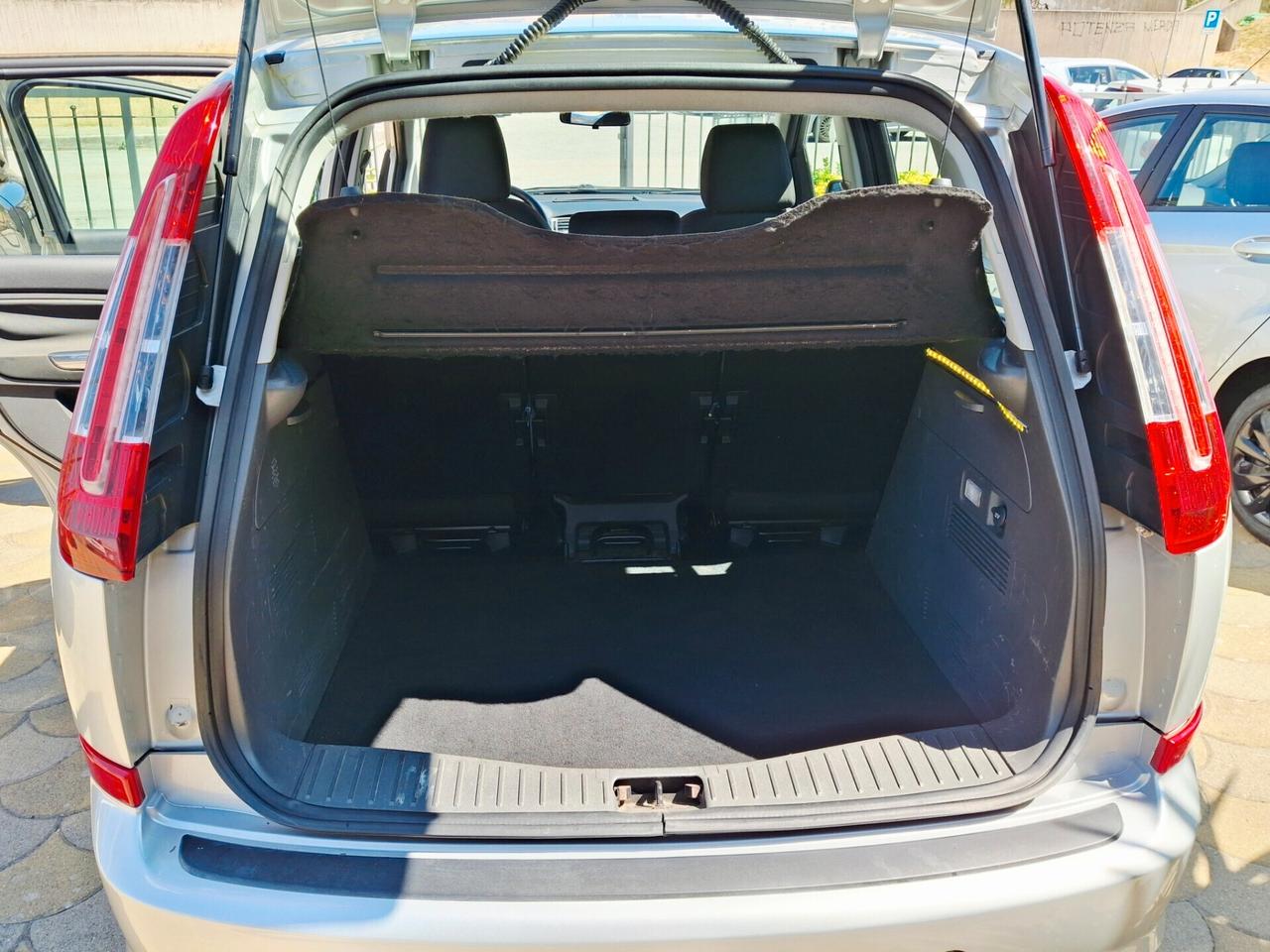 Ford C-Max 1.6 TDCi 110 CV Titanium