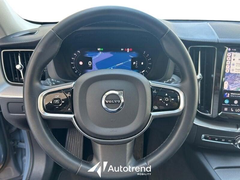 Volvo XC60 B4 197+14 CV AWD Mild Hybrid Diesel Automatico Ultimate Dark
