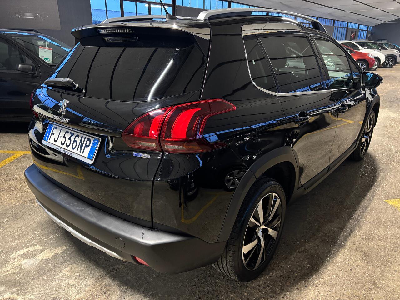 Peugeot 2008 1.2 PureTech Turbo 110CV S&S Allure