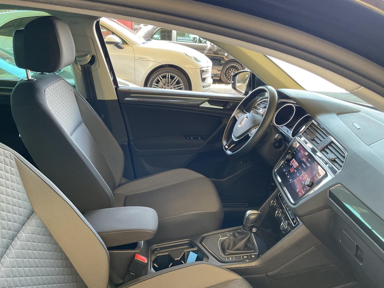 Tiguan 2.0 TDI 150 CV- DSG R-Line-iva esp-unipro