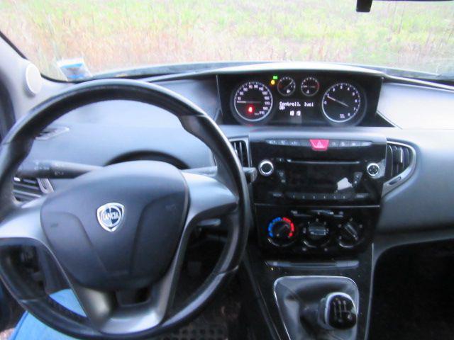 LANCIA Ypsilon 1.2 69 CV 5 porte S&S Platinum