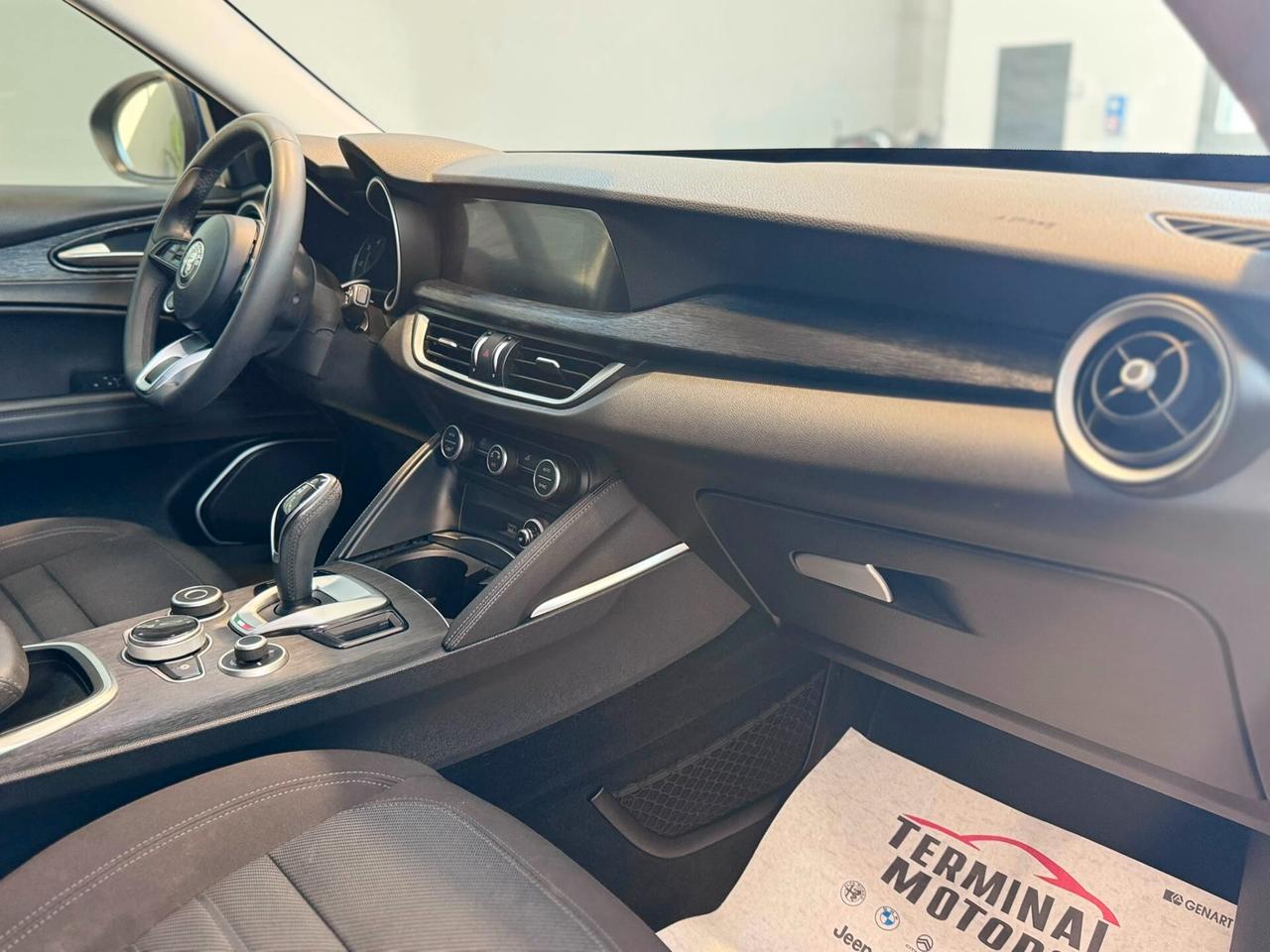 Alfa Romeo Stelvio 2.2 Turbodiesel 190 CV AT8 Q4 Business