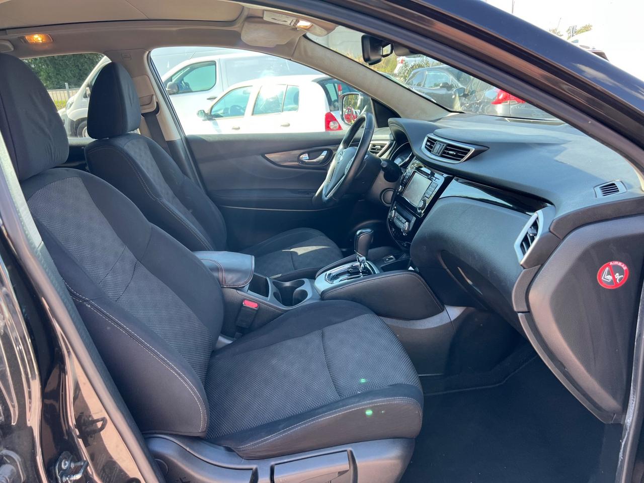 Nissan Qashqai 1.6 dCi X-Tronic 2WD Black Edition