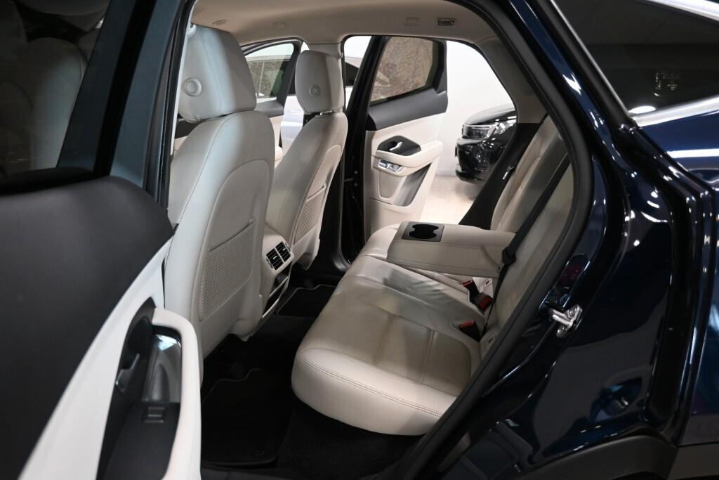 Jaguar E-Pace 2.0D I4 163CV AUTO AWD SE ( FARI LED - NAVI MIRROR PELLE -)
