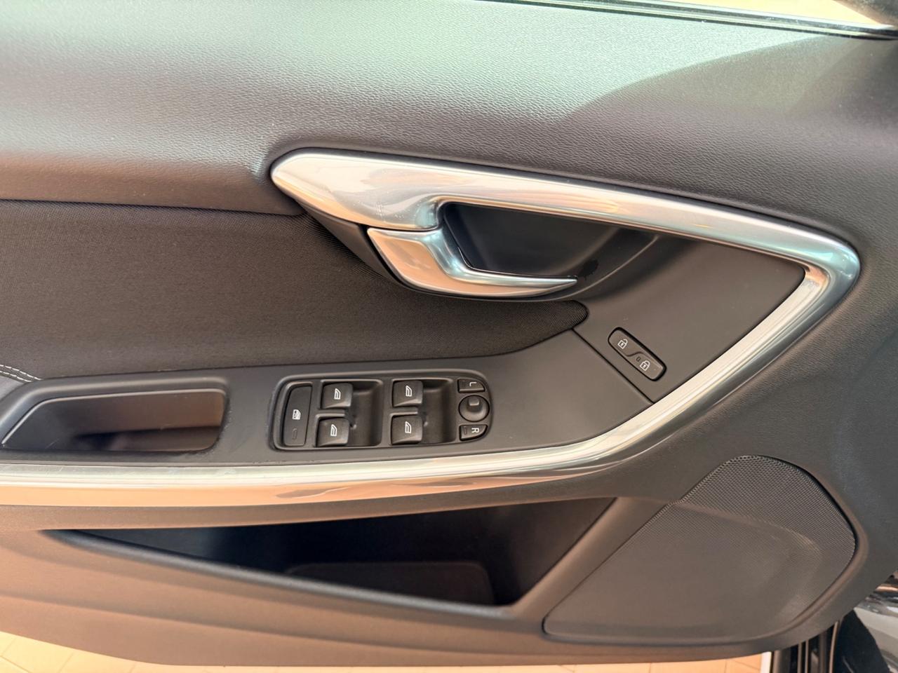 Volvo S60 D3 2.000d 136cv