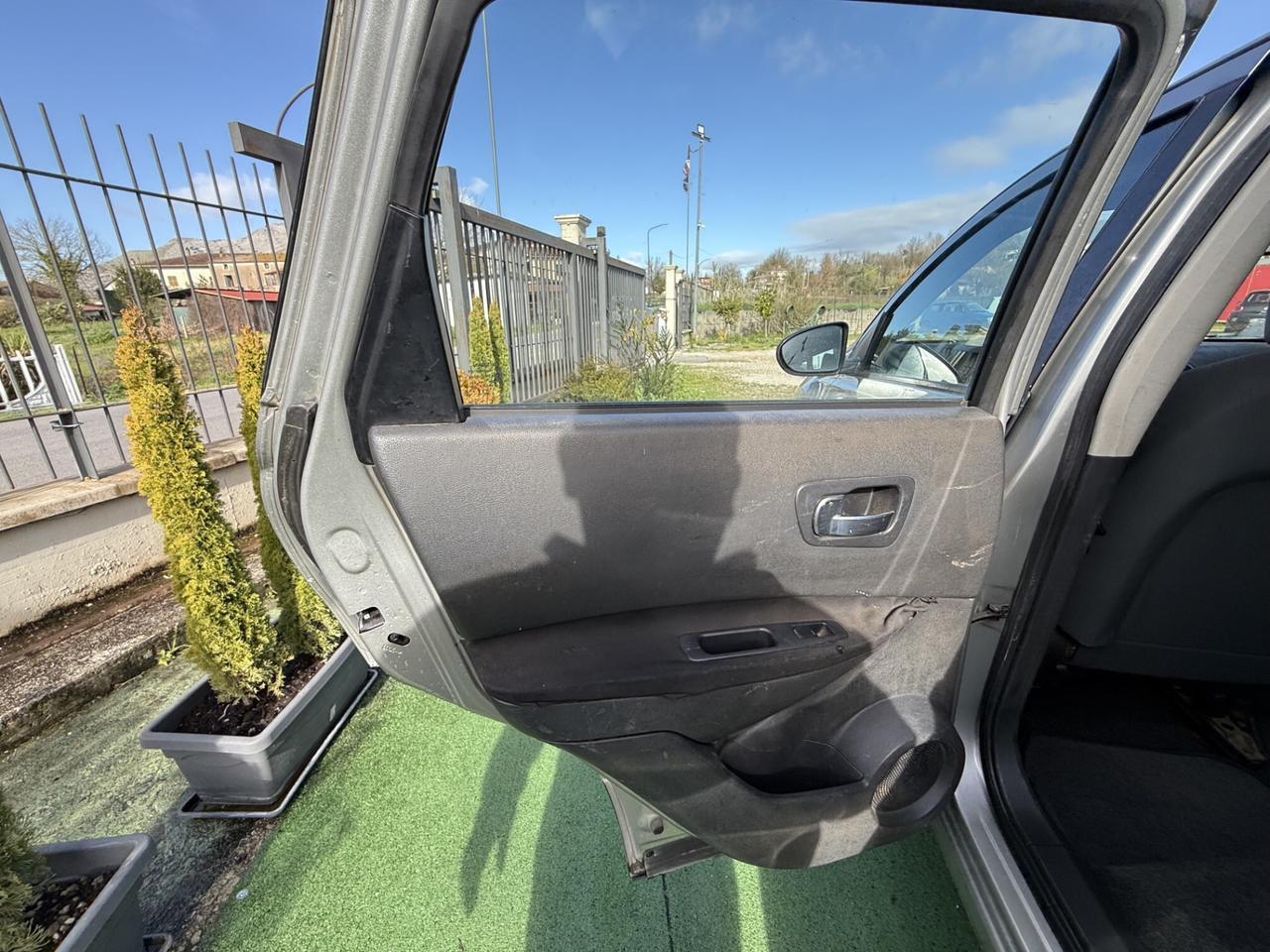 NISSAN QASHQAI 1" SERIE