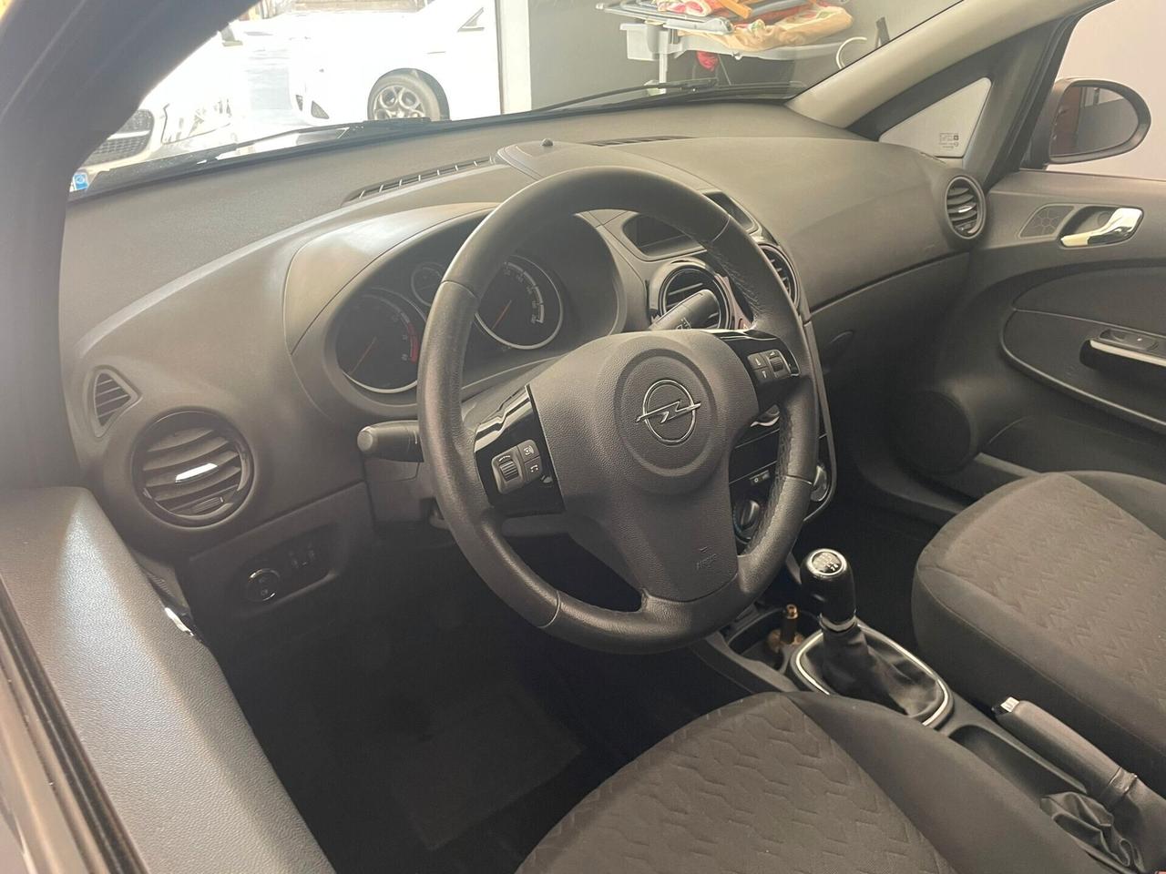 Opel Corsa 1.2 85CV 5 porte GPL-TECH Edition