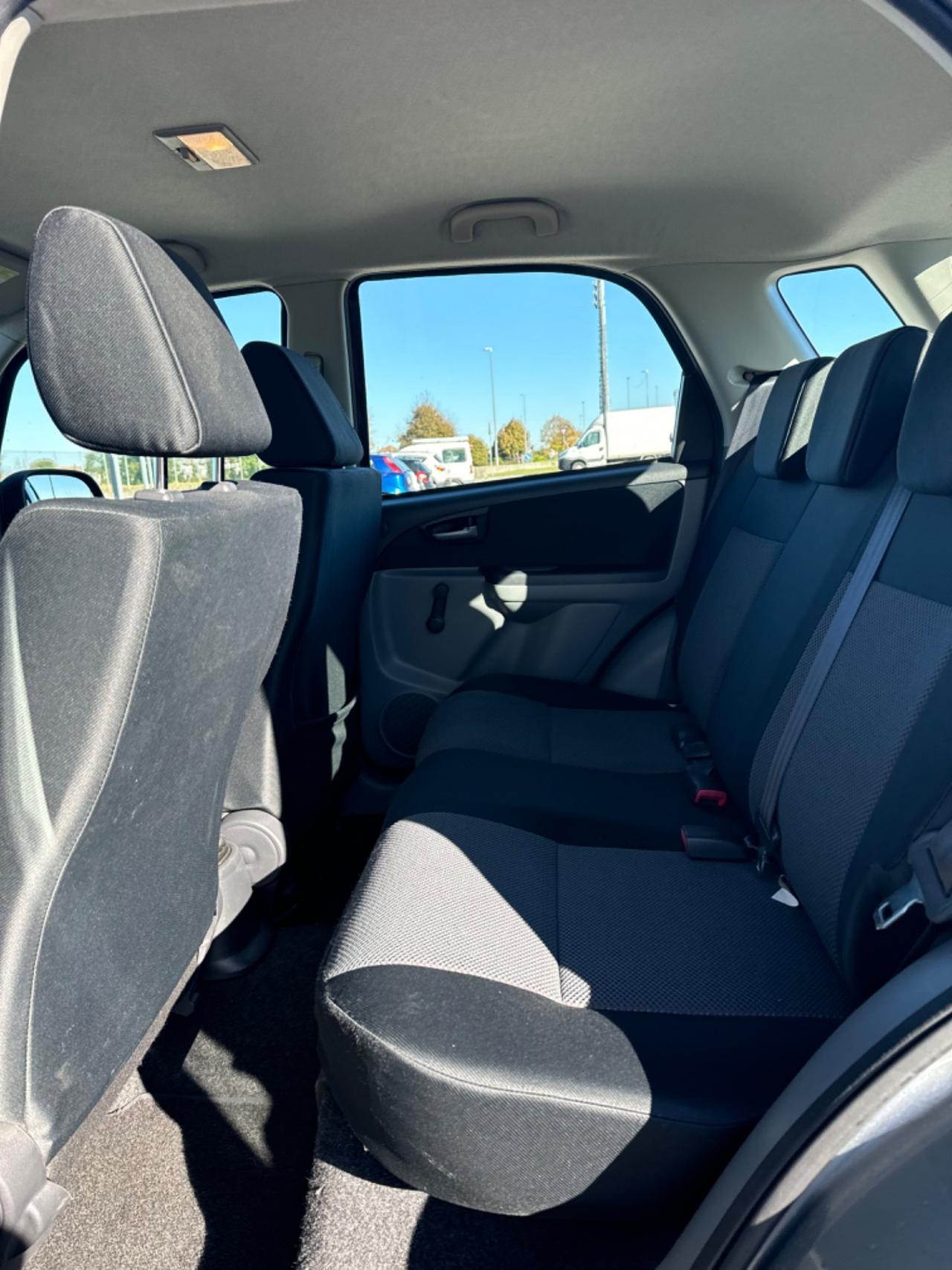 Suzuki SX4 1.6 DDiS 16V Urban Line