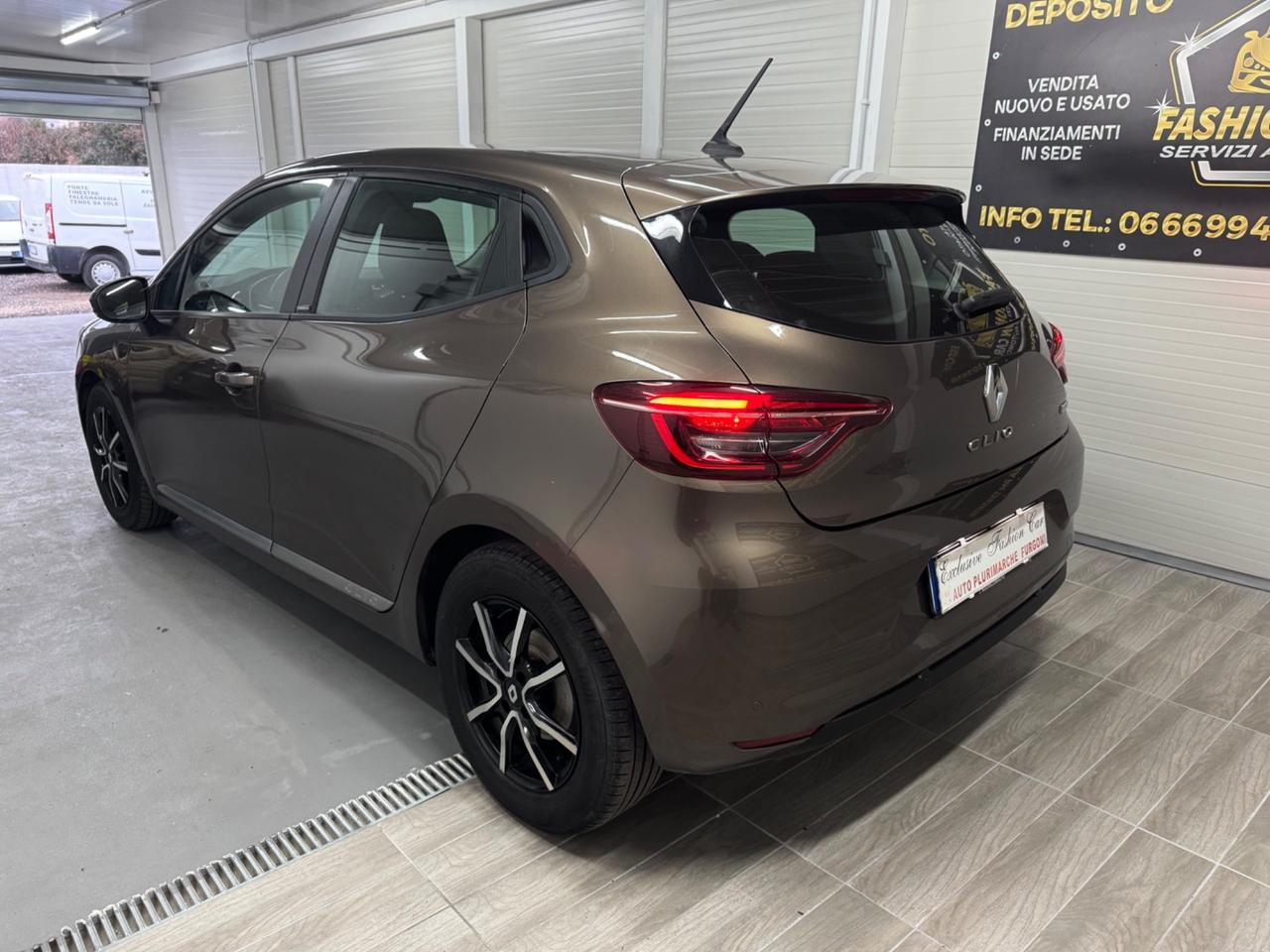 Renault Clio Full Hybrid E-Tech 140 CV 5 porte