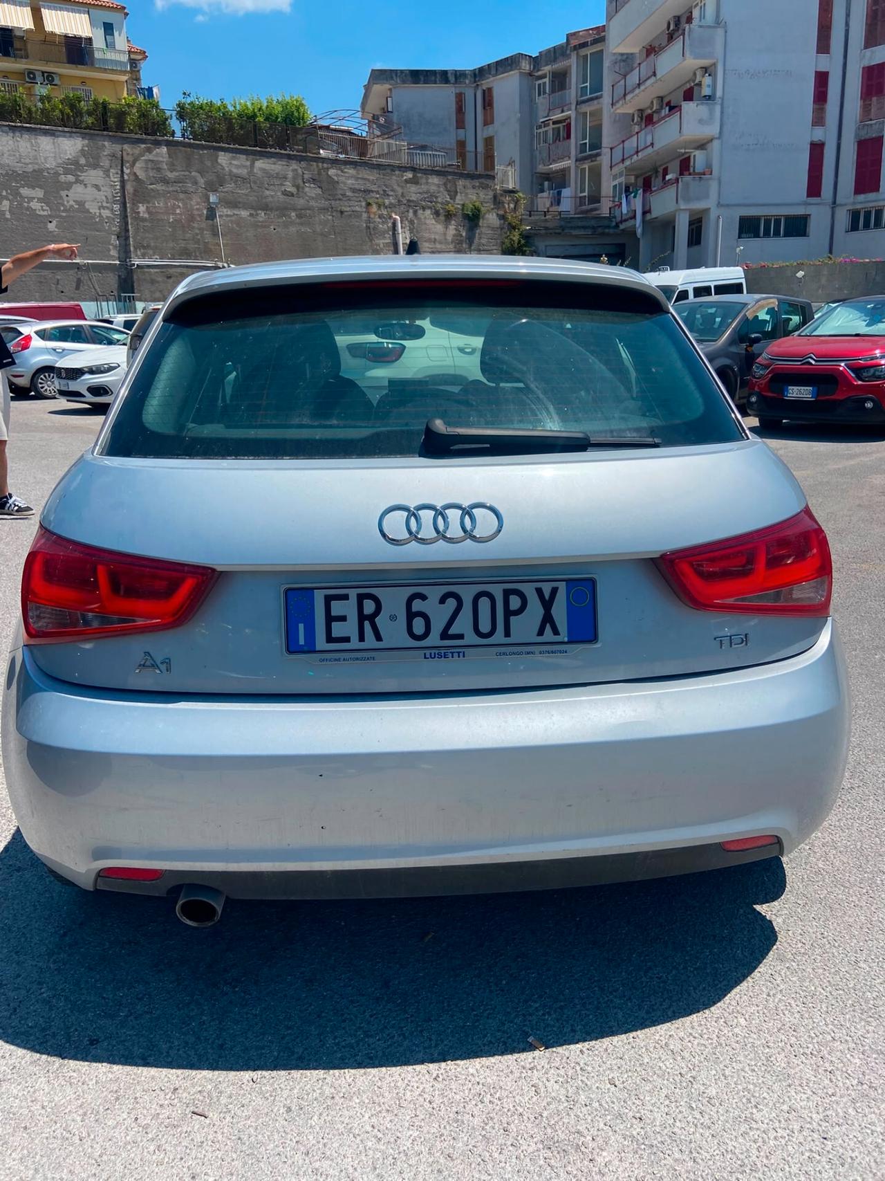 Audi A1 1.6 TDI S tronic line edition plus