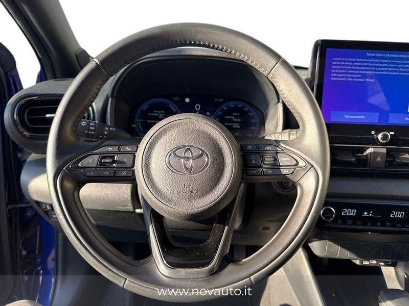 Toyota Yaris Yaris 1.5h 130 Lounge