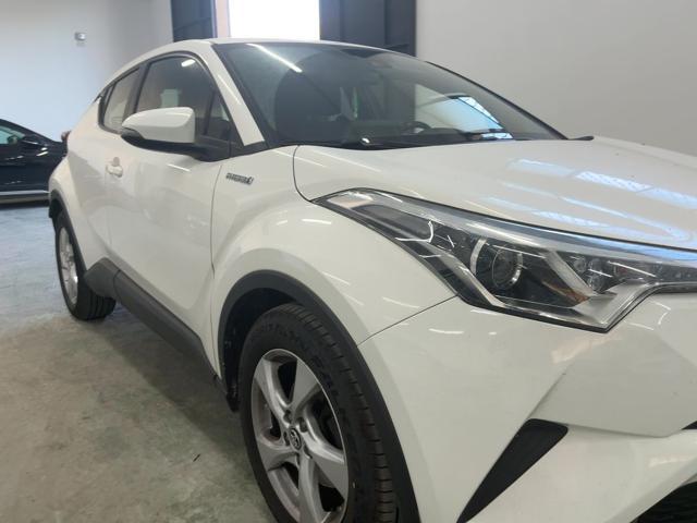 TOYOTA C-HR 1.8 Hybrid E-CVT Active