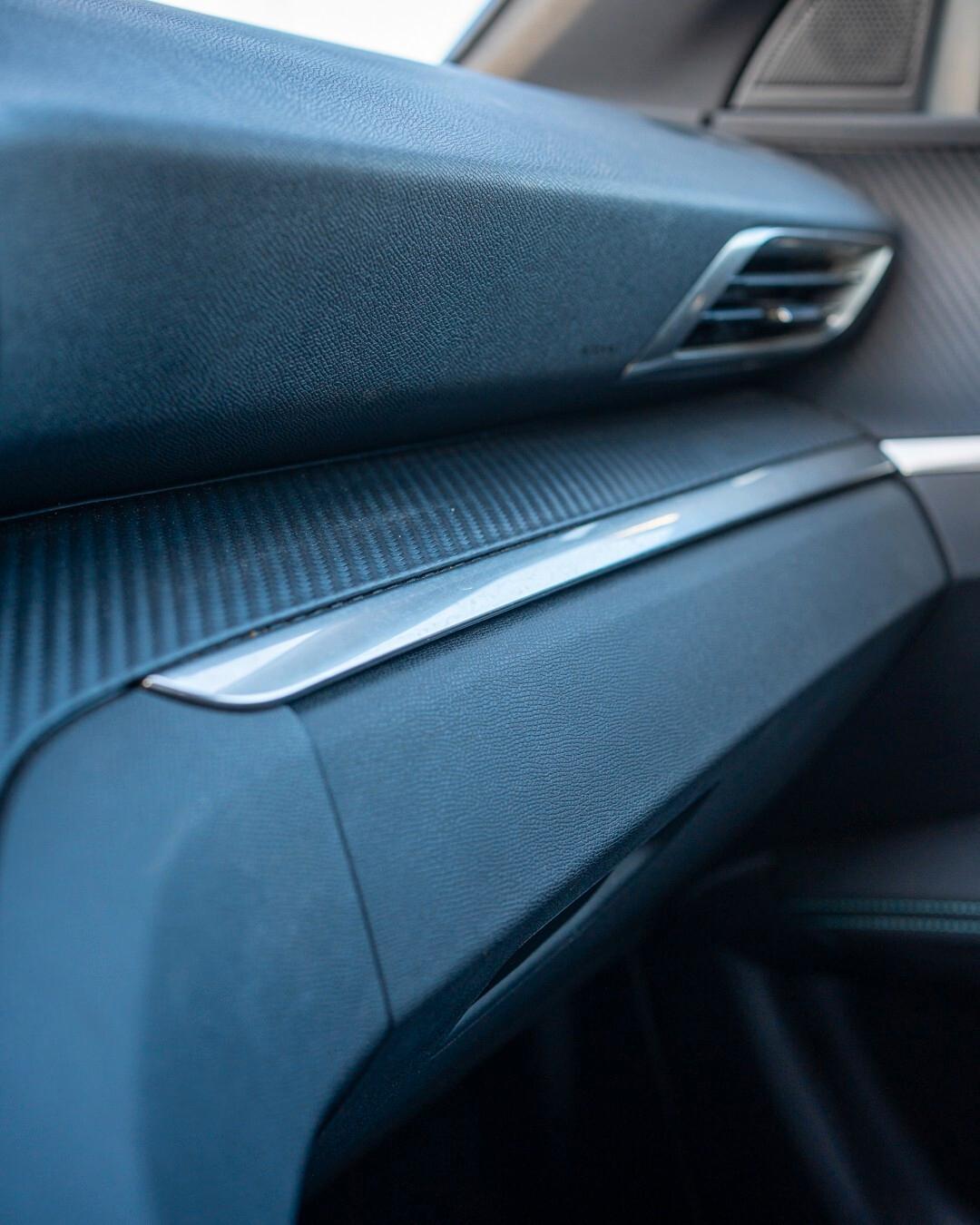 Peugeot 3008 BlueHDi 130 S&S EAT8 Allure Pack