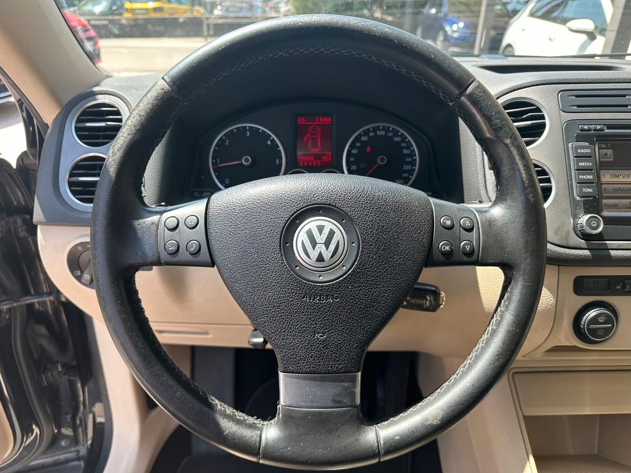 Volkswagen Tiguan 2.0 16V TDI DPF tiptronic Sport & Style