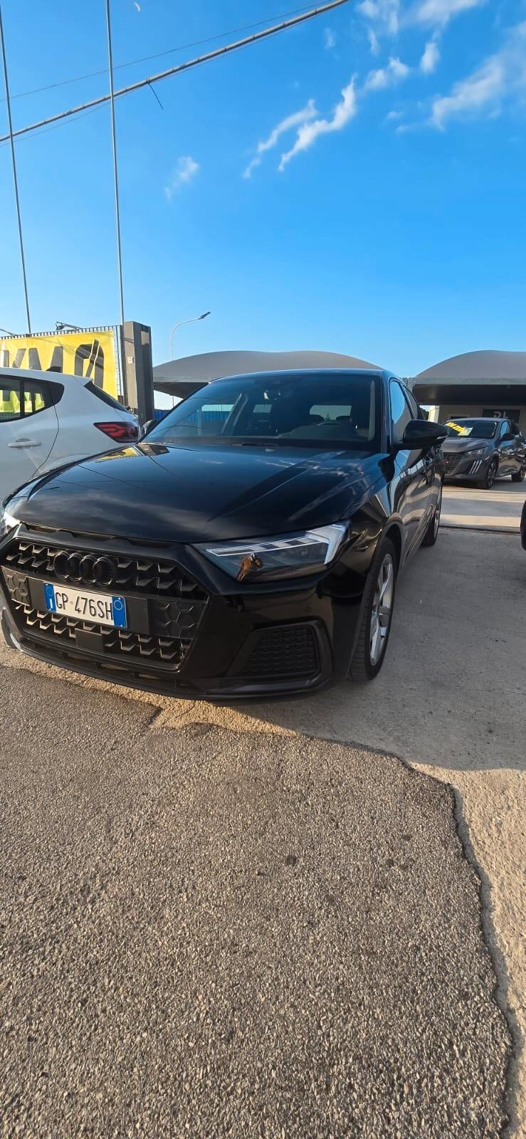 Audi A1 SPB 25 TFSI S tronic Identity Black
