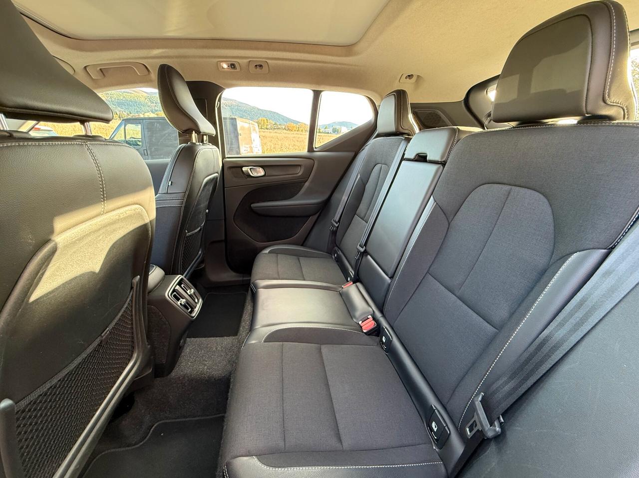 Volvo XC40 D4 AWD Geartronic Momentum