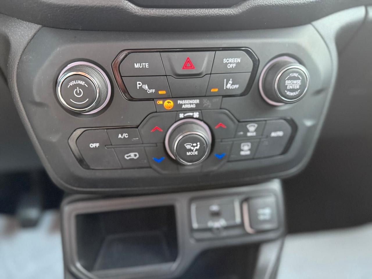 JEEP RENEGADE LONGITUDE 1.0 T3 120 CV