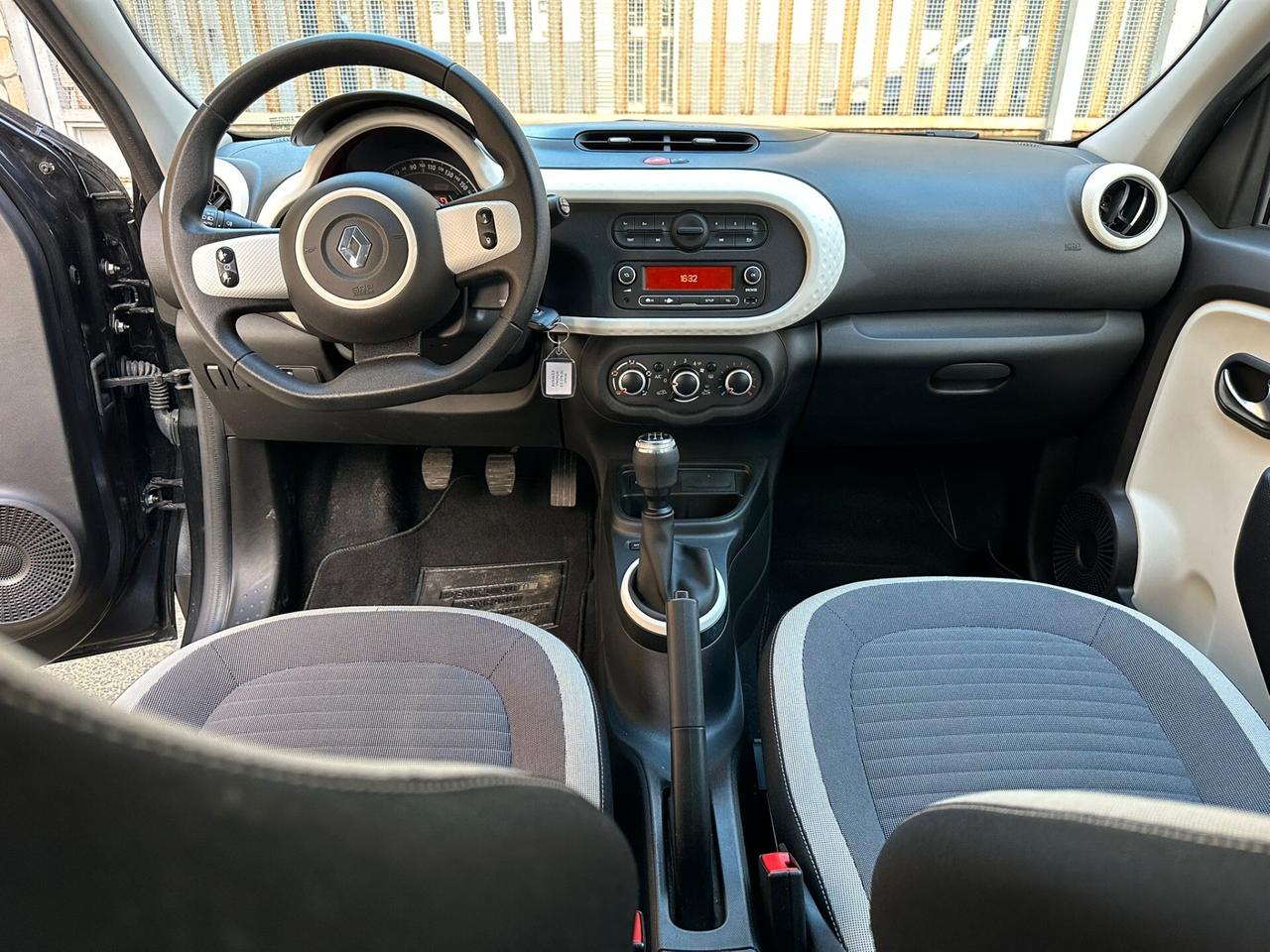 Renault Twingo SCe 65 CV Intens